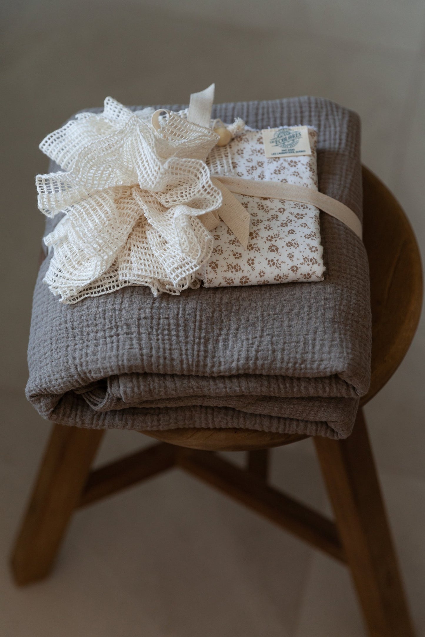 Bath set