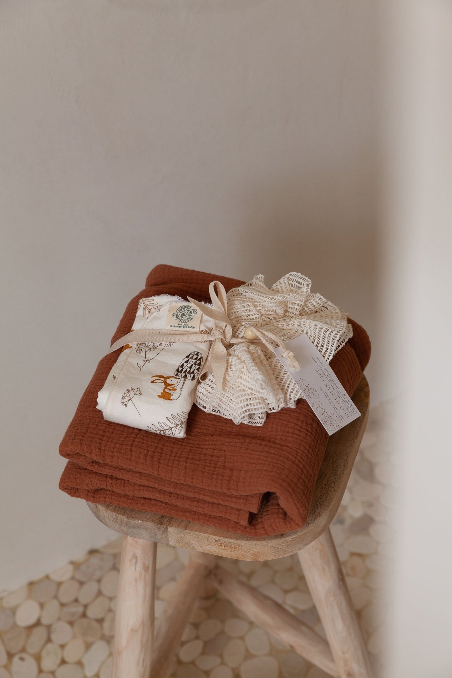 Bath set