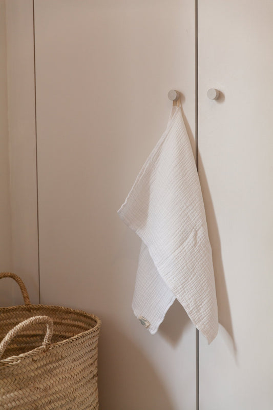 Hand towel