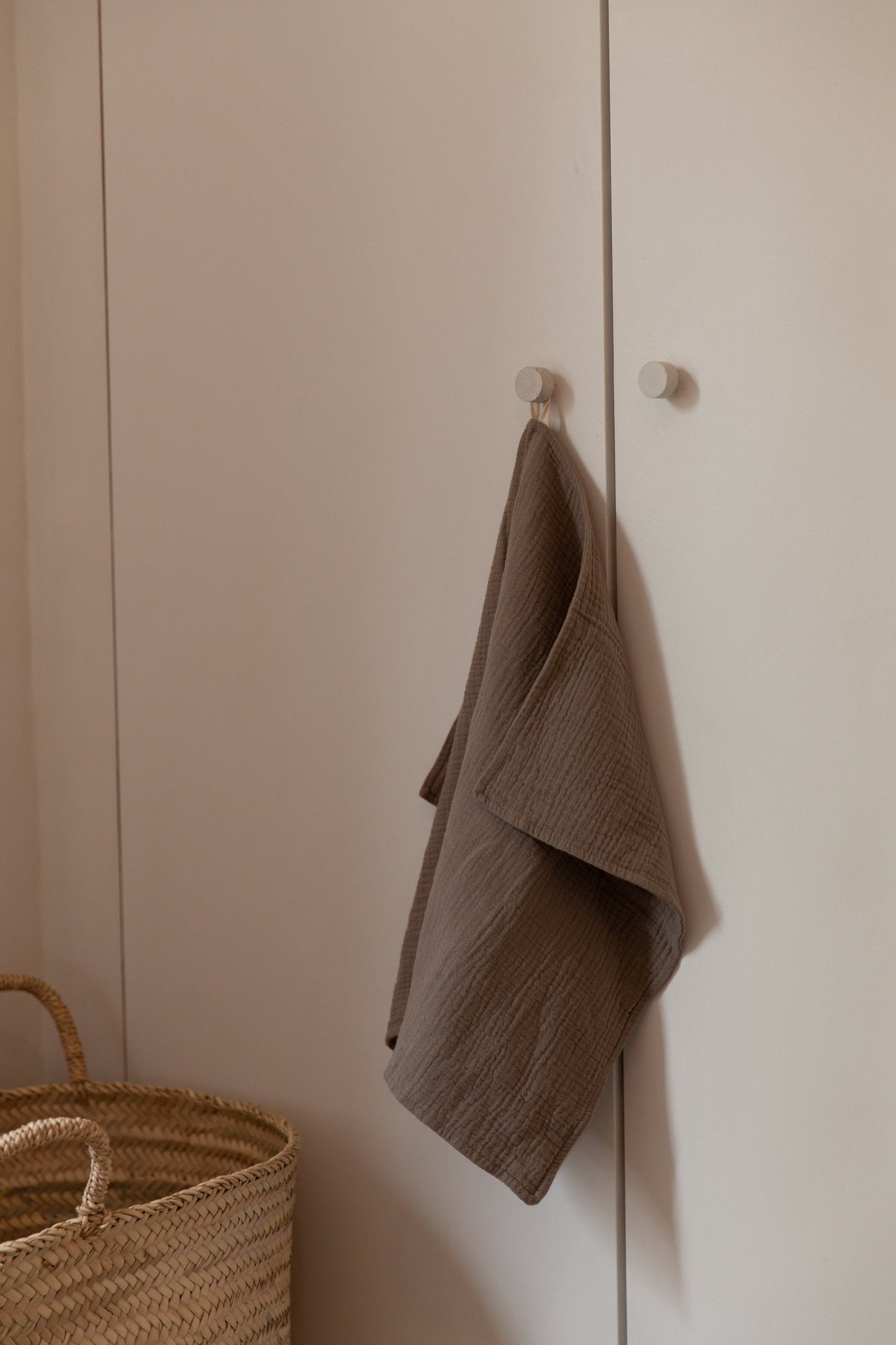 Hand towel